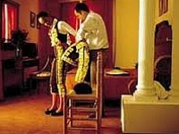 ﻿Ritual de vestirse de torero
