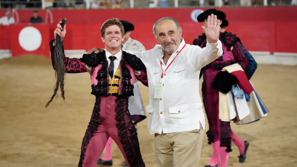 Borja Jiménez indulta toro