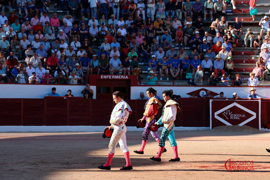 Plaza de toros de Colmenar - Feria de los Remedios